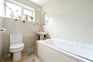 Oakburn Court Broomhall Road